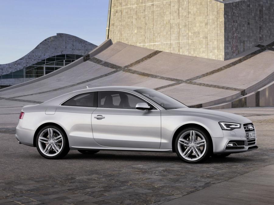  Audi S5 Coupe 2011 года  (WW) (фото 6 из 21)